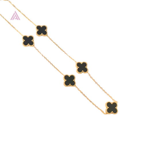 Luxurious Black Clover Necklace